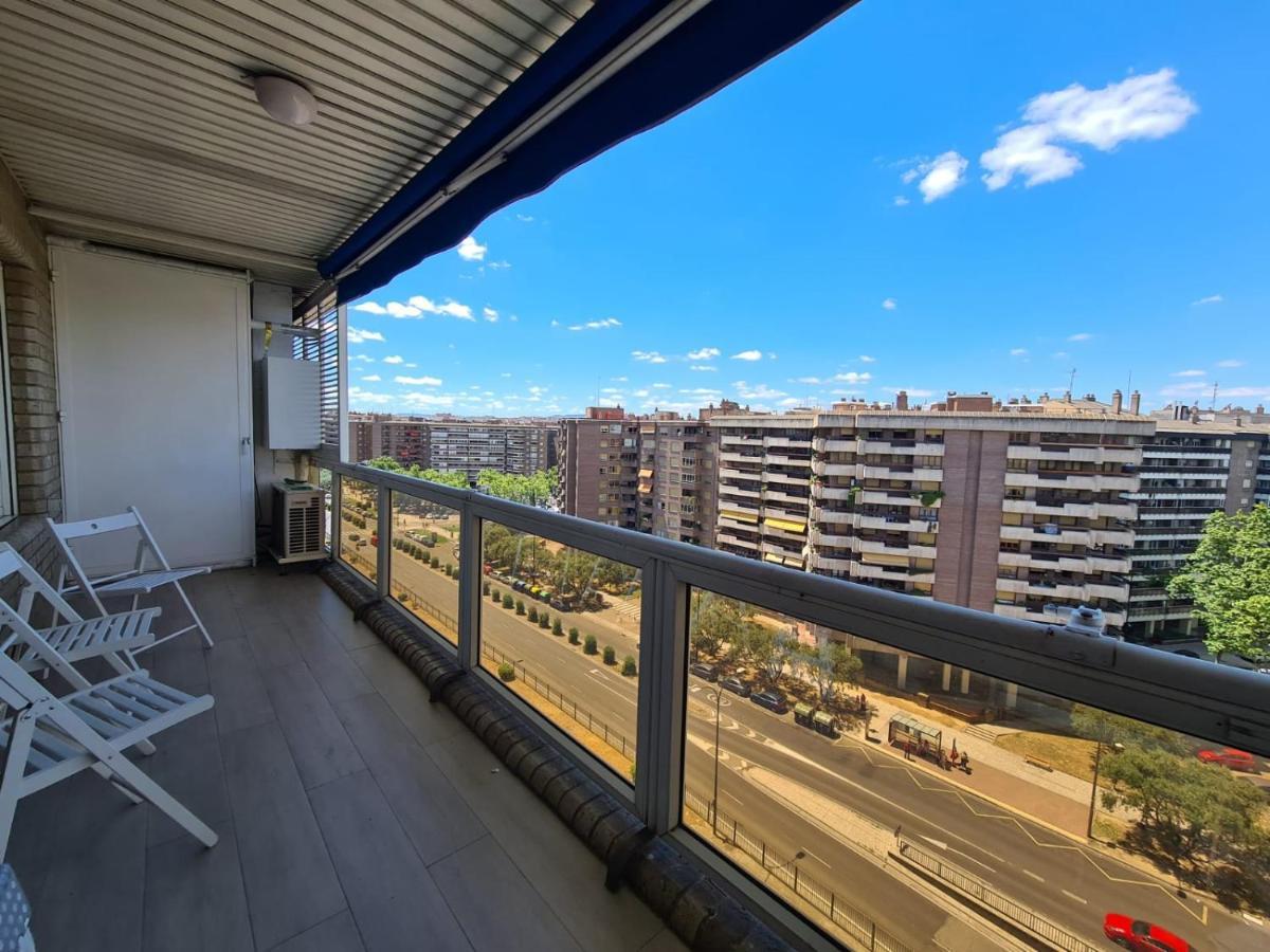 Ferienwohnung Dos Torres Centrico Y Moderno Con Vistas A La Ciudad Saragossa Exterior foto